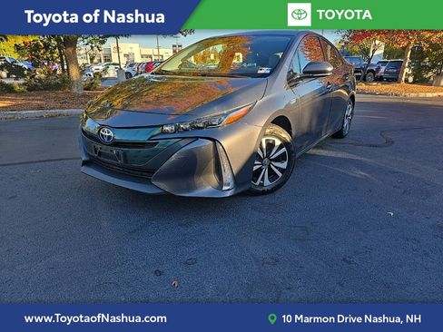 Certified 2018 Toyota Prius Prime Plus image 1