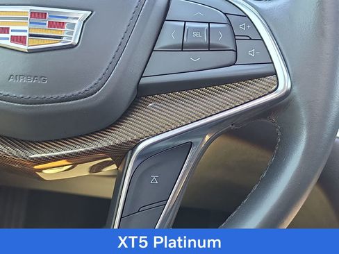Used 2018 Cadillac XT5 Platinum w/ Driver Assist Package AWD/4WD image 29