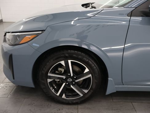 Used 2024 Nissan Sentra SV FWD image 32