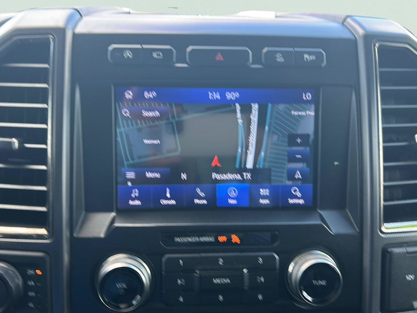 Used 2020 Ford F150 Raptor w/ Equipment Group 802A Luxury AWD/4WD image 17