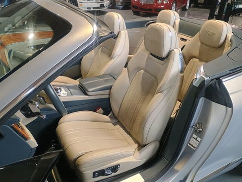 Used 2020 Bentley Continental GT image 14