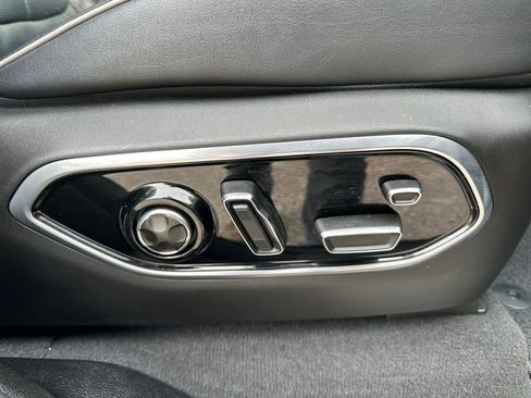 Used 2022 Jeep Grand Cherokee Summit w/ Adv Protech Group IV image 42