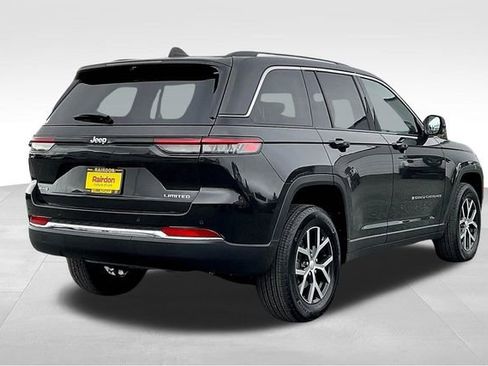 New 2024 Jeep Grand Cherokee Limited w/ Luxury Tech Group II image 15