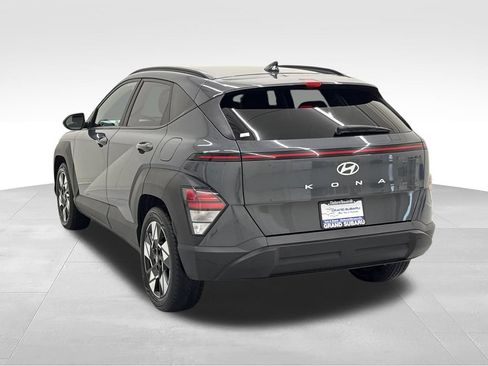 Used 2024 Hyundai Kona SEL w/ Convenience Package FWD image 5