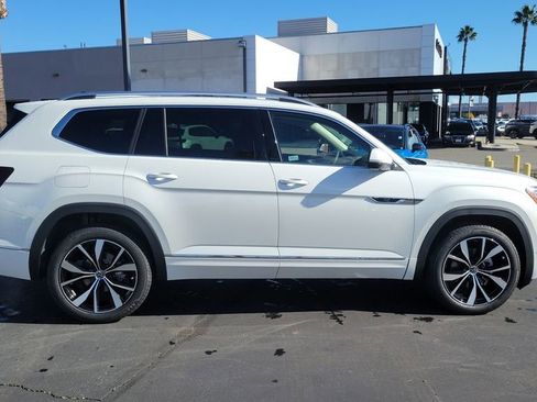 New 2026 Volkswagen Atlas SEL Premium R-Line image 2