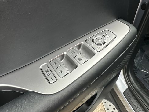 Used 2020 Hyundai Palisade SEL FWD image 17