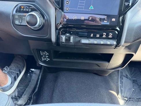 Used 2024 RAM 2500 Big Horn w/ Night Edition AWD/4WD image 27