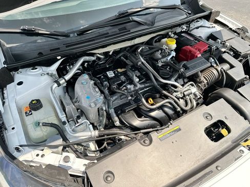 Used 2024 Nissan Sentra SV FWD image 26