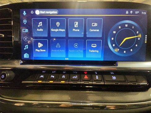 Certified 2025 Chevrolet Silverado 1500 High Country image 16