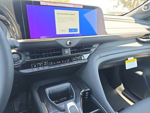 New 2026 Toyota Crown Platinum image 20