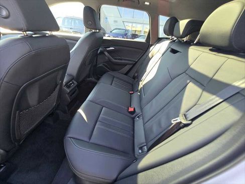 New 2025 Audi Q6 e-tron Premium image 21