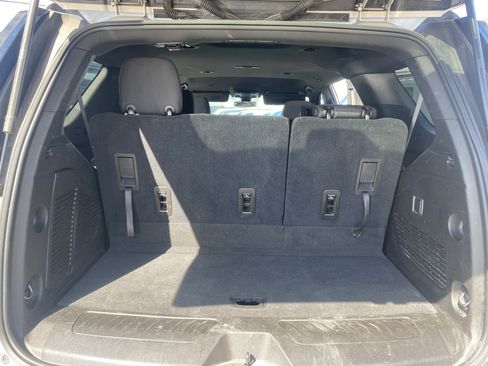 Used 2021 Chevrolet Tahoe LS RWD image 18