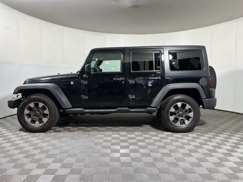 Used 2016 Jeep Wrangler Unlimited Sport w/ Quick Order Package 24S AWD/4WD image 5