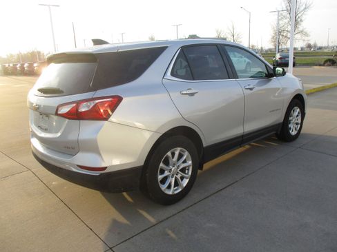 Used 2019 Chevrolet Equinox LT image 5