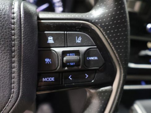 Used 2024 Toyota Tundra SR5 w/ SR5 Convenience Package AWD/4WD image 34
