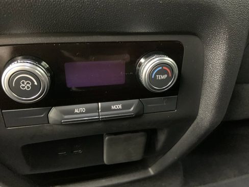 Used 2025 GMC Acadia Elevation image 14