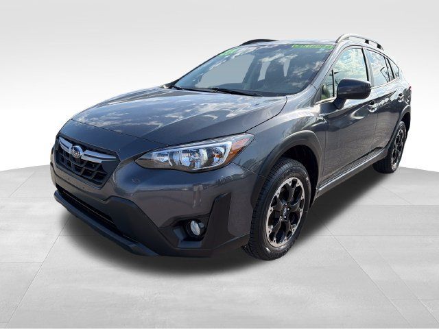 Used 2023 Subaru Crosstrek 2.0i Premium AWD/4WD image 3