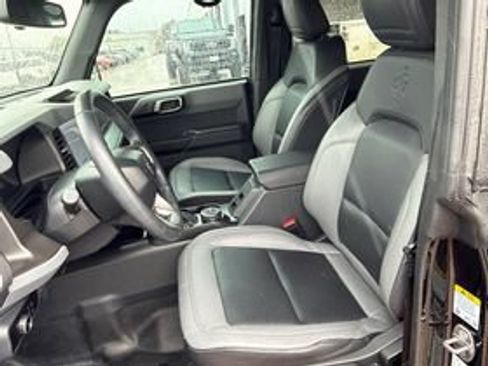 Used 2024 Ford Bronco Big Bend AWD/4WD image 8