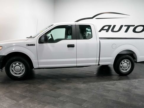 Used 2016 Ford F150 XL w/ Equipment Group 101A Mid RWD image 3