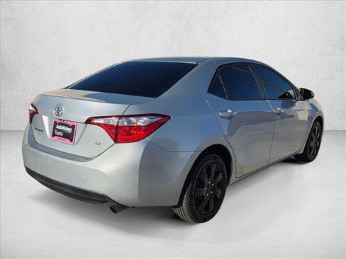 Used 2014 Toyota Corolla LE image 5