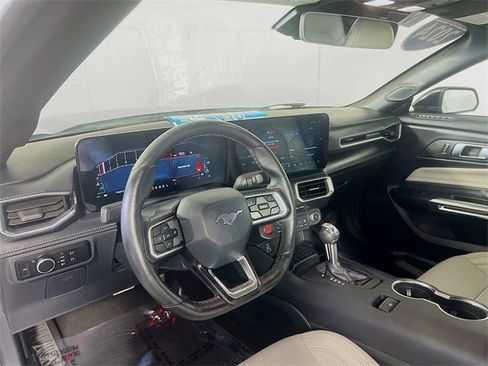 Used 2024 Ford Mustang Premium image 10