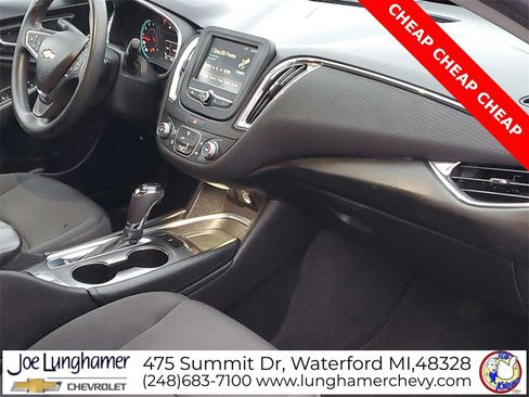 Used 2016 Chevrolet Malibu LT image 27