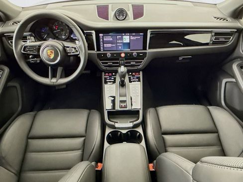New 2026 Porsche Macan image 29