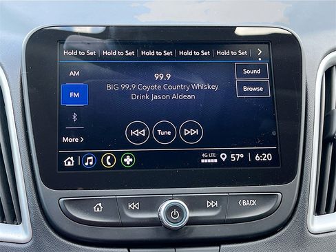 Used 2023 Chevrolet Malibu LS image 14