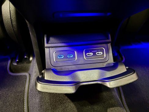 New 2026 Mercedes-Benz GLS 63 AMG 4MATIC image 27