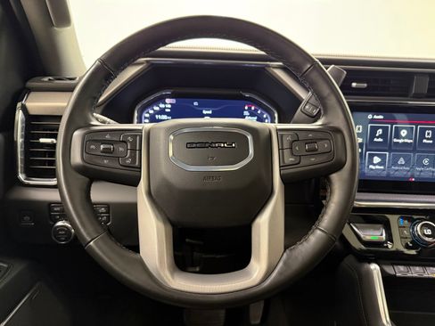 Used 2024 GMC Sierra 2500 Denali w/ Denali Reserve Package AWD/4WD image 27