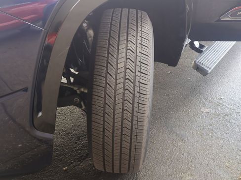 New 2025 Toyota Tundra Platinum image 40