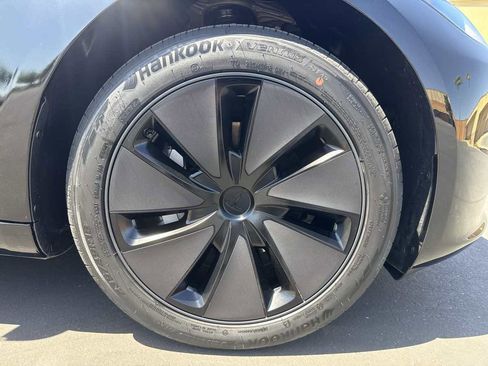 Used 2025 Tesla Model 3 Long Range RWD image 9