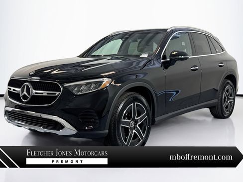 Used 2026 Mercedes-Benz GLC 300 4MATIC image 1