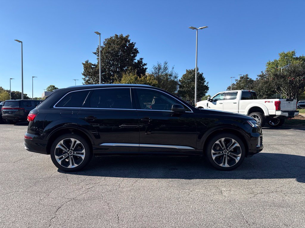 Used 2023 Audi Q7 3.0T Premium Plus AWD/4WD image 5