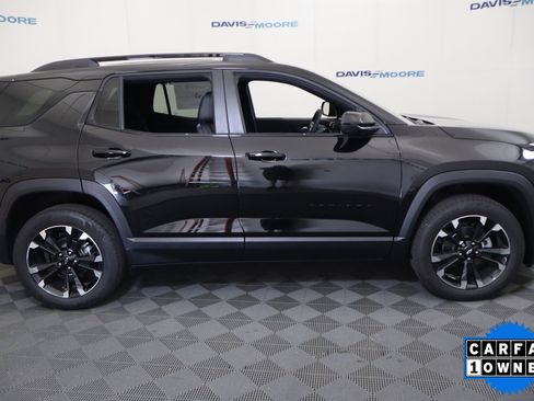 Used 2024 Chevrolet Suburban Z71 w/ Luxury Package image 37