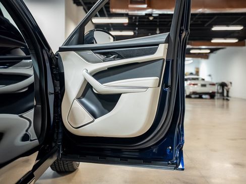 Used 2025 Jaguar F-PACE R-Dynamic S image 53