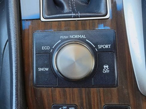 Used 2014 Lexus LS 460 w/ Comfort Package RWD image 33