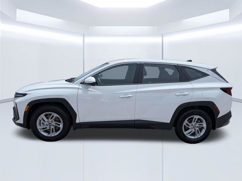 Used 2026 Hyundai Tucson SE FWD image 7