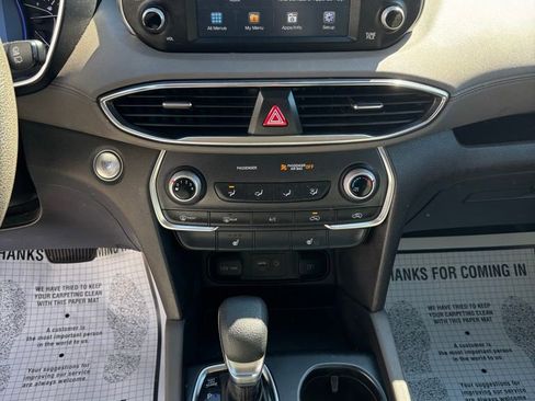 Used 2019 Hyundai Santa Fe SEL image 20