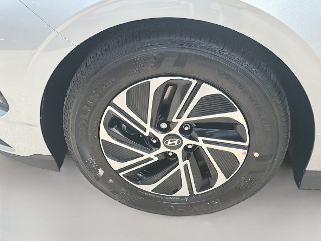 New 2026 Hyundai Sonata Blue FWD image 30