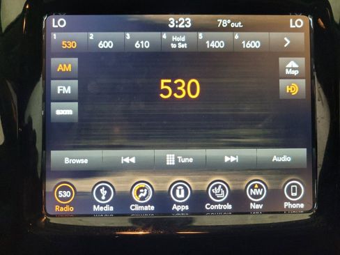 Used 2019 Jeep Cherokee Limited AWD/4WD image 25