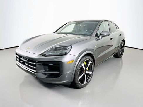 Certified 2025 Porsche Cayenne E-Hybrid Coupe AWD/4WD image 1