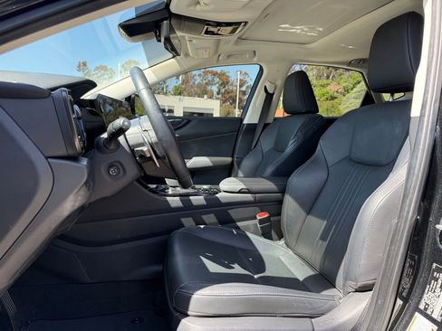 Certified 2023 Lexus RX 350 Premium Plus w/ Cold Area Package FWD image 10