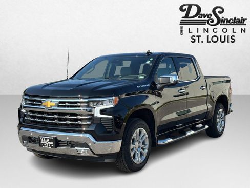 Used 2025 Chevrolet Silverado 1500 LTZ w/ LTZ Convenience Package II AWD/4WD image 7