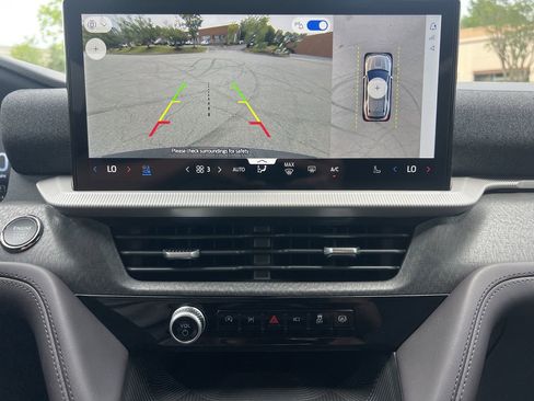 New 2026 Ford Explorer Platinum RWD image 5