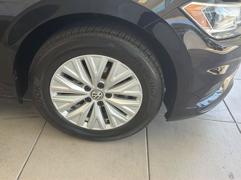 Used 2019 Volkswagen Jetta S w/ Driver Assistance Package FWD image 11