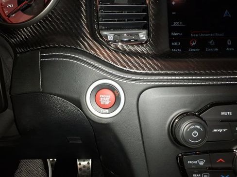 Used 2022 Dodge Charger SRT Hellcat w/ Harman/Kardon Audio Group RWD image 17