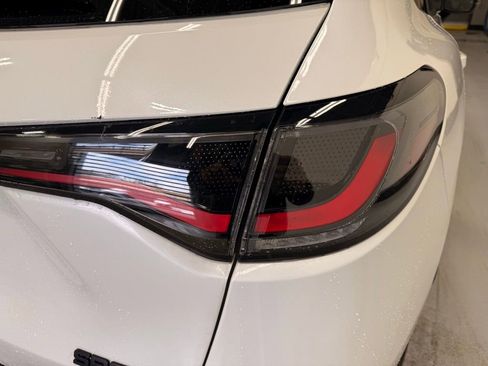 Used 2023 Honda HR-V Sport image 5