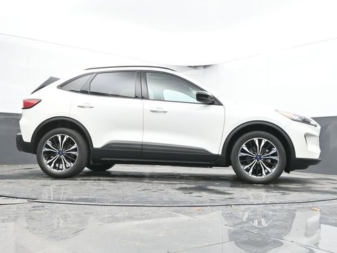 Used 2021 Ford Escape SEL w/ SEL Stealth AWD Package image 43