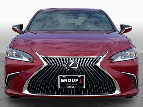 Used 2019 Lexus ES 350 w/ Premium Package FWD image 4